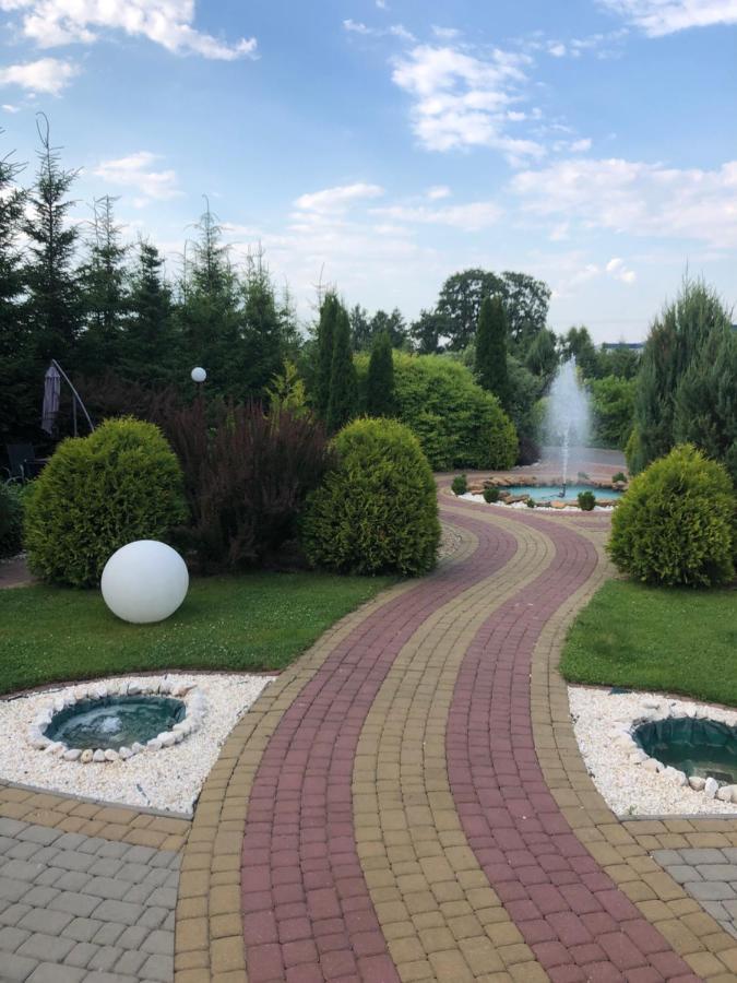 Rezydencja Szmaragdowy Ogrod Konstantynów Łódzki Buitenkant foto