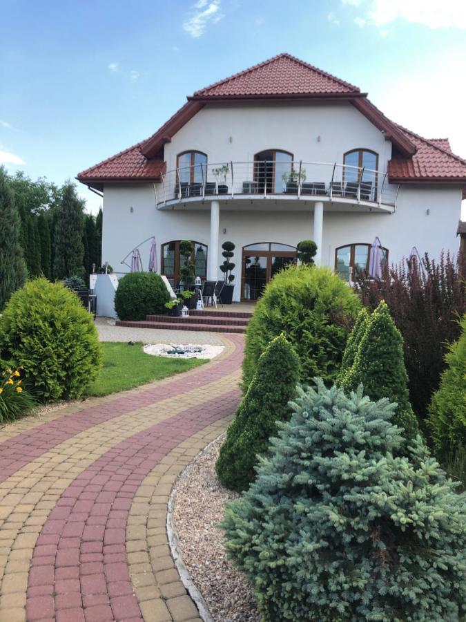 Rezydencja Szmaragdowy Ogrod Konstantynów Łódzki Buitenkant foto